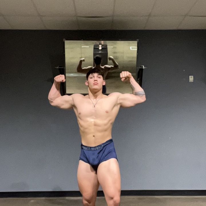 Profile Picture of Calvin Woodard (@calvinwfit) on Tiktok