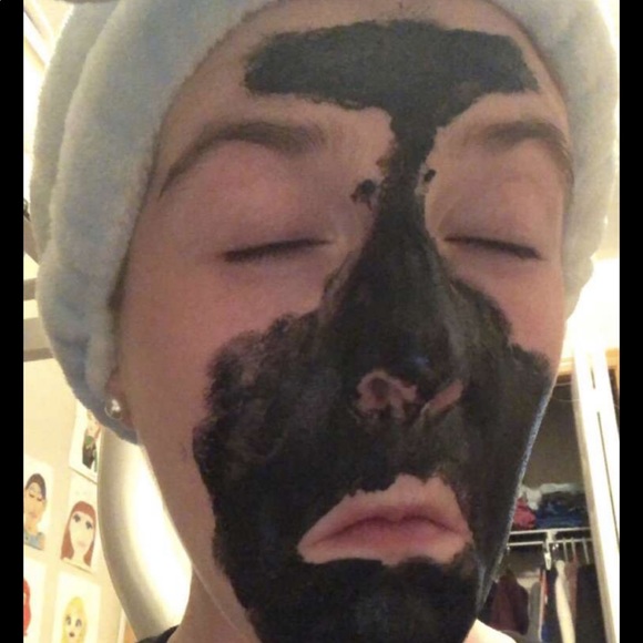 Raven Swain - Poshmark Profile Picture of Raven Swain (@ravenswain154) on Poshmark