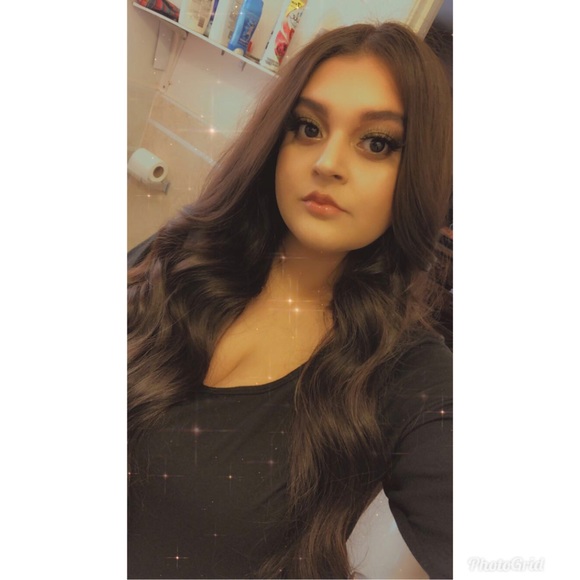 Profile Picture of Kassandra Chavez (@kasschavez12805) on Poshmark