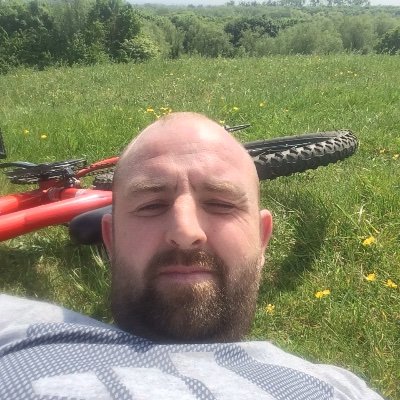 Profile Picture of Dean Stokes (@Deansto79649181) on Twitter