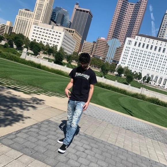 Profile Picture of Eric Williams (@ericwilliams731) on Poshmark