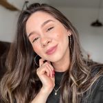 Profile Picture of Julia Toledo (@juliadillan) on Instagram