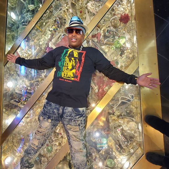 Profile Picture of Travis Dawson (@mainman7684) on Poshmark