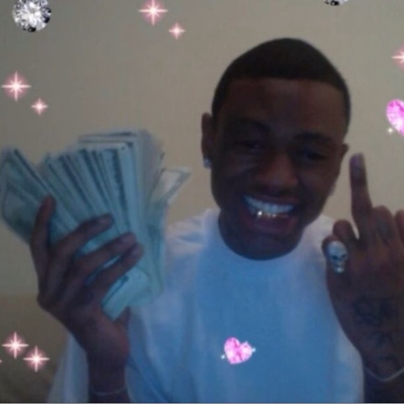 Profile Picture of Duron Dabney (@durondabney) on Poshmark