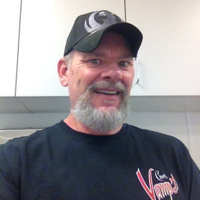 Profile Picture of Jeff Drake (@jeffdrake1969) on Twitter