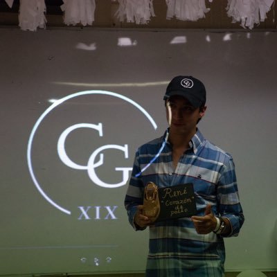 Profile Picture of Pascalis (@Pascalis_2000) on Twitter