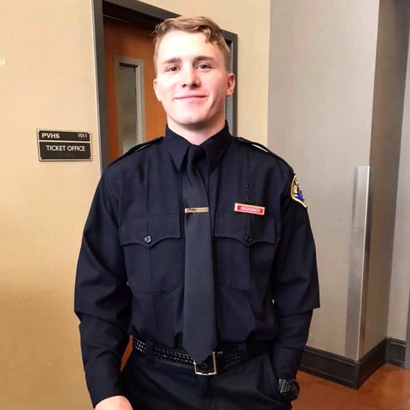 Profile Picture of Trey Miskimen (@treymiski) on Poshmark