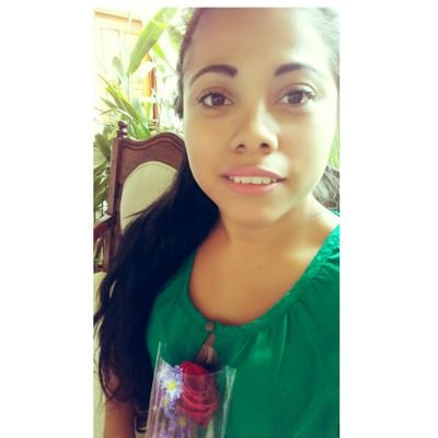 Profile Picture of Paulina Ledesma V. (@paUcOrE) on Twitter