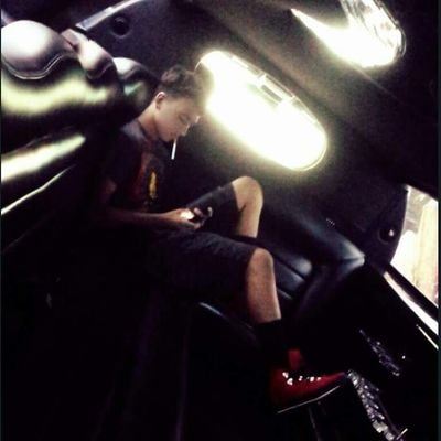 Profile Picture of Benjamin Colvin (@Teen_King_Mob) on Twitter