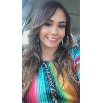 Profile Picture of Gabriella Alvarez (@gabya95) on Twitter