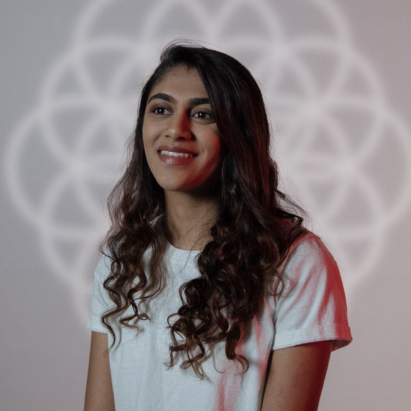 Aashika Balaji - Poshmark Profile Picture of Aashika Balaji (@aashikab) on Poshmark