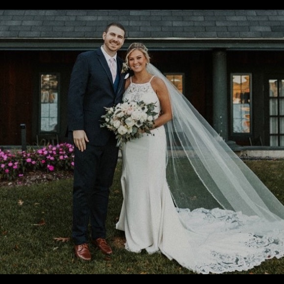 Profile Picture of Kristen Buddenhagen (@k_buddenhagen) on Poshmark