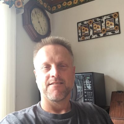 Profile Picture of Jim Huffman (@steelerbuff1) on Twitter