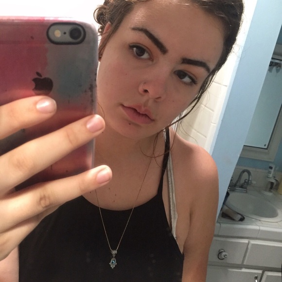 Profile Picture of Mary Fehlner (@fehlnerm) on Poshmark