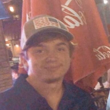 Profile Picture of Zach Howell (@Zach527) on Twitter