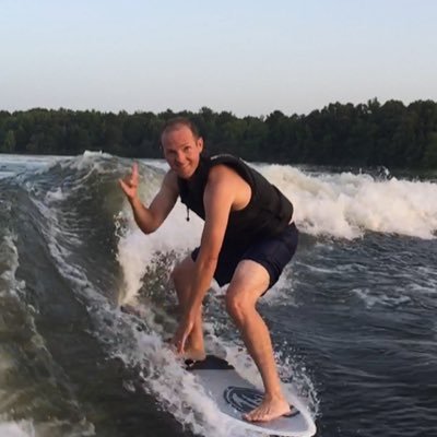 Profile Picture of Justin Strauss (@justcanes) on Twitter