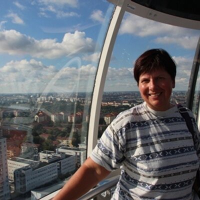 Profile Picture of Andrea Rutter (@AndreaRutter1) on Twitter