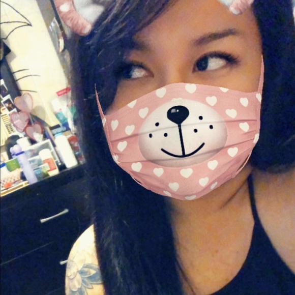 Profile Picture of Crystal Ganal (@crystaalx3) on Poshmark