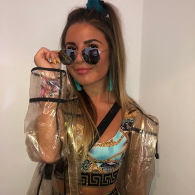 Profile Picture of Lois James (@Loisjames_) on Twitter