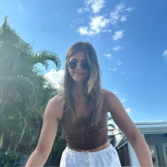 Profile Picture of Julia Pignanelli (@juliapignanelli) on Poshmark