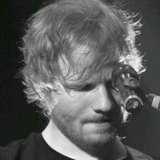 Profile Picture of Somebody-to-die-for (@JonAiutamiTu) on Twitter