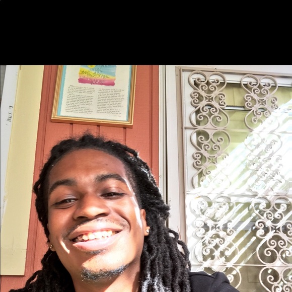 Profile Picture of Jovanta Verdun (@dexverdun) on Poshmark