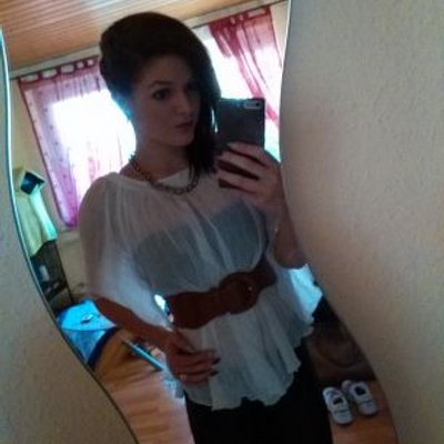 Profile Picture of Joyce (@JoyceHarder) on Twitter