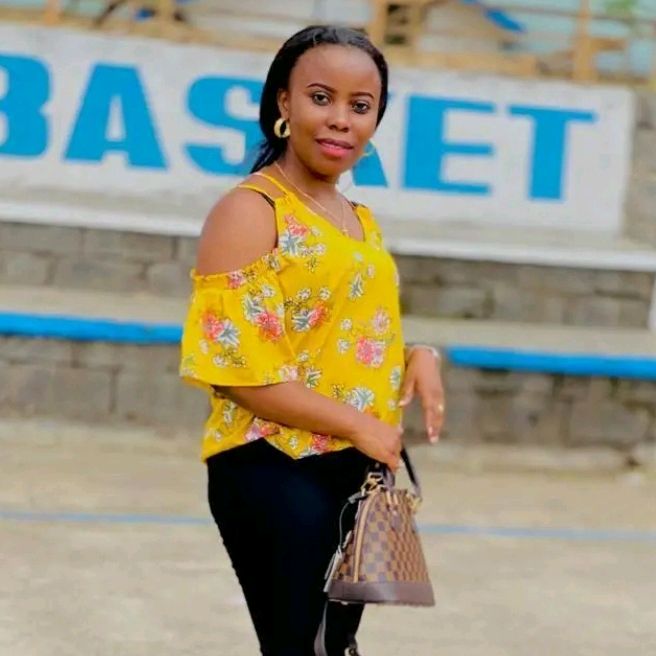 Profile Picture of Rose Duval (@roseduval89) on Tiktok