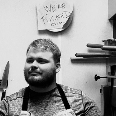 Profile Picture of Chris Uhrich (@debrouillard52) on Twitter