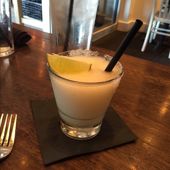 Profile Picture of Morgan Bailey (@mebailey8) on Poshmark