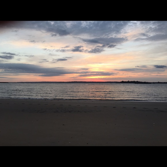 Profile Picture of Sori Barea (@sbarea) on Poshmark