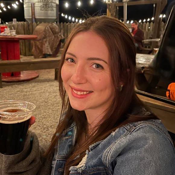 Profile Picture of Sarah Mcgee (@sarahmcgee) on Poshmark
