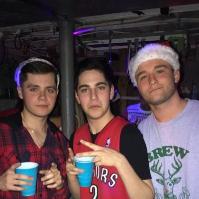 Profile Picture of Stephen Fanelli (@sjfyanks123) on Twitter