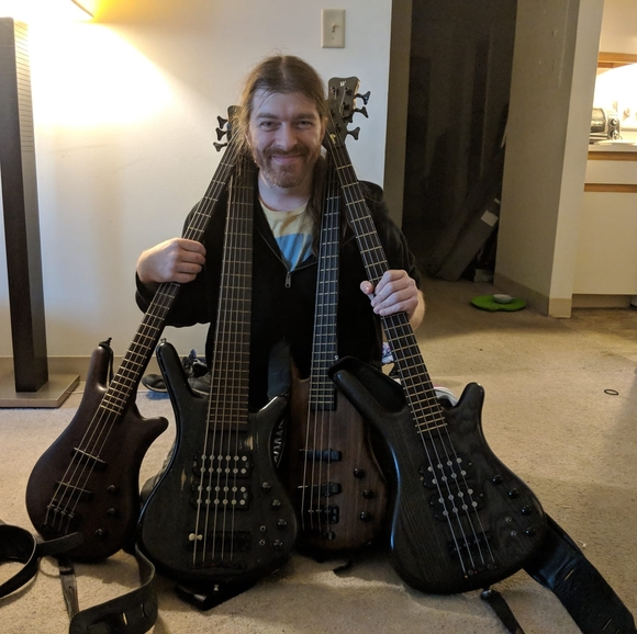 Profile Picture of Jeremy Borne (@jeremyborne) on Poshmark