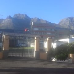 Profile Picture of Amos Vyizigiro (@AmosVyizigiro) on Twitter