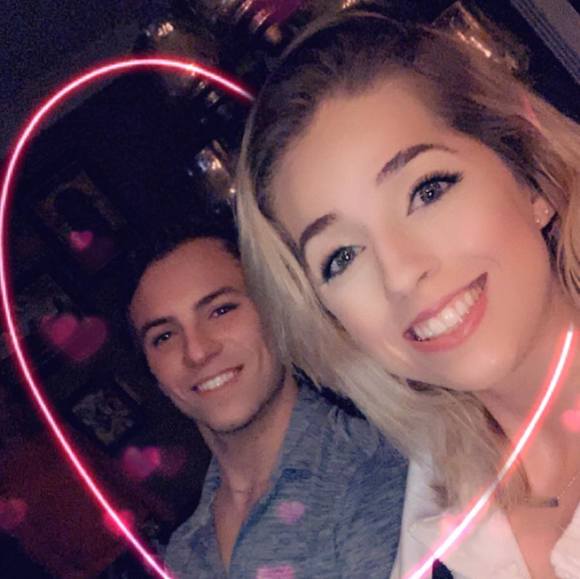 Morgan Zillmann - Poshmark Profile Picture of Morgan Zillmann (@zillmannmorgan) on Poshmark