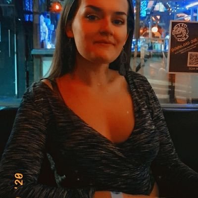 Profile Picture of Danielle Jayne (@DanielleJayne98) on Twitter