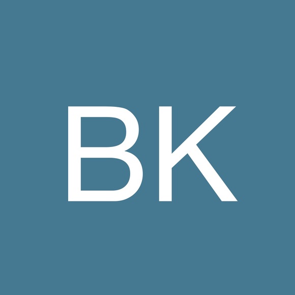 Profile Picture of Beth Kilinsky (@bkilinsky) on Poshmark