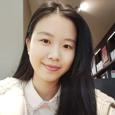 Profile Picture of Chi Linh Doan Tran (@AuroraDoantran) on Twitter