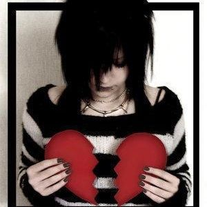 Profile Picture of Monica Guyer (@teenage_drama_93) on Myspace
