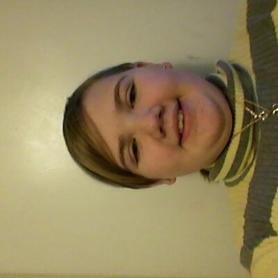 Profile Picture of Julia Klassen (@tiger10ten) on Twitter