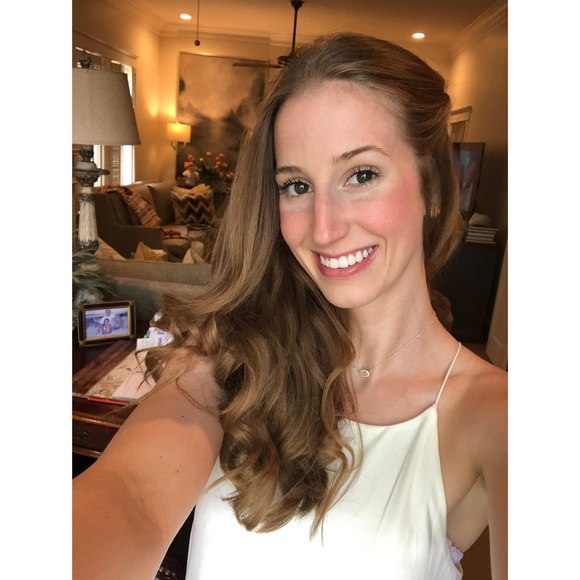 Profile Picture of Micah Scott (@jillianmicah123) on Poshmark