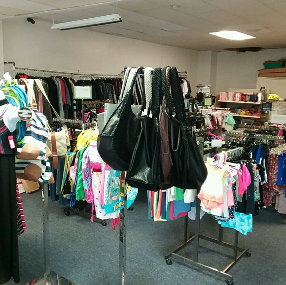 Profile Picture of Alan Faubion (@alanfaubion) on Poshmark