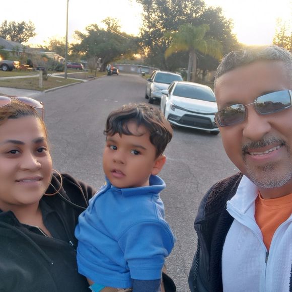 Profile Picture of Luis antonio rivera Rivera (@parcelero55) on Poshmark