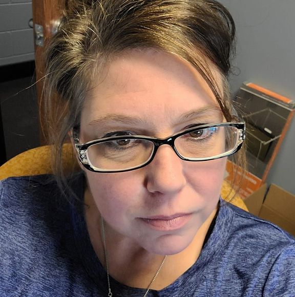 Profile Picture of Karla Bestler cady (@karlajocady) on Poshmark