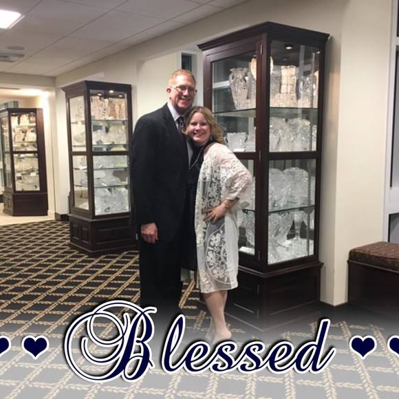 Profile Picture of Christina Hooks (@christina3803) on Poshmark