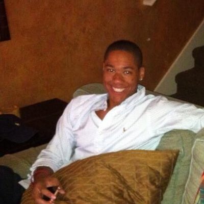 Profile Picture of Alex Boone (@Captain_Boone) on Twitter