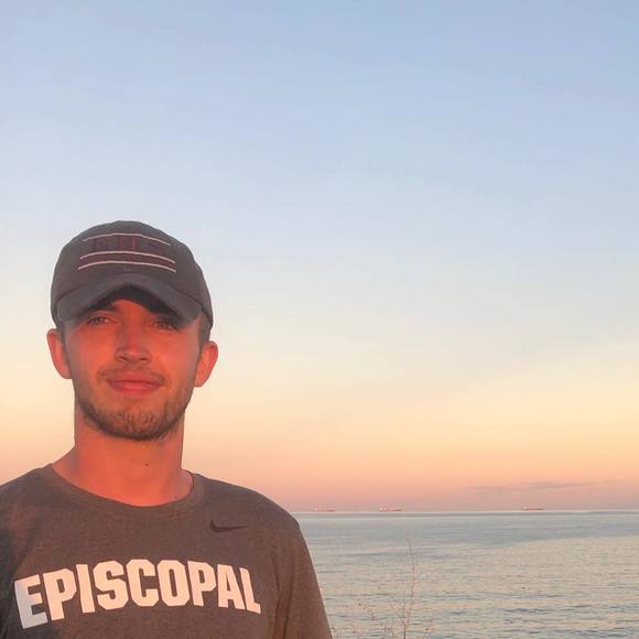Profile Picture of Alex Keller (@alexvbkeller) on Poshmark