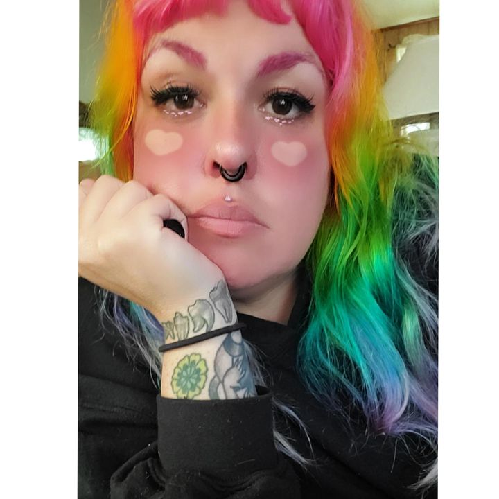 Profile Picture of Racheal Elizabeth (@rachealarson) on Tiktok