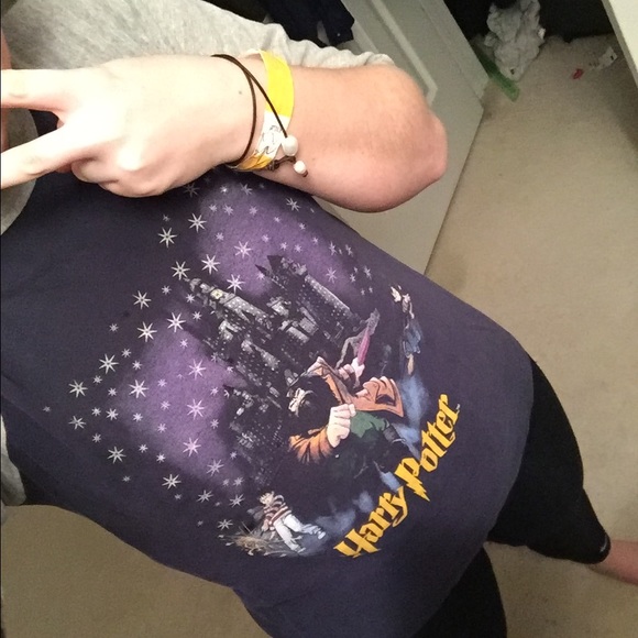 Profile Picture of Olivia Rexford (@liftinggray) on Poshmark